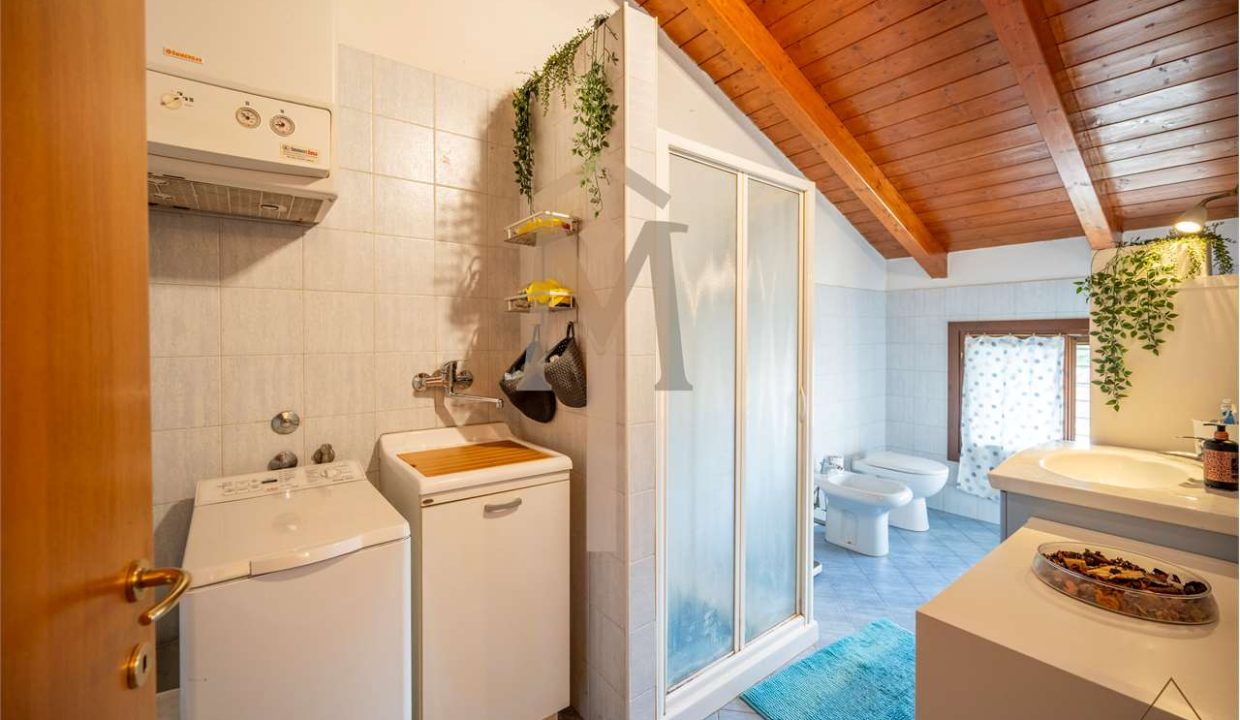 imm_44889-20250918183923-1280-