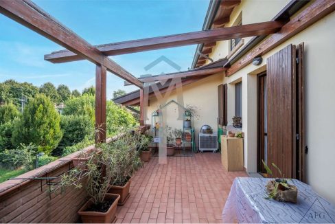 imm_44899-20250918183538-1280-