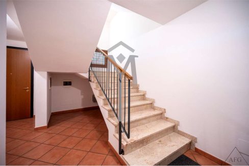 imm_44906-20250918184058-1280-