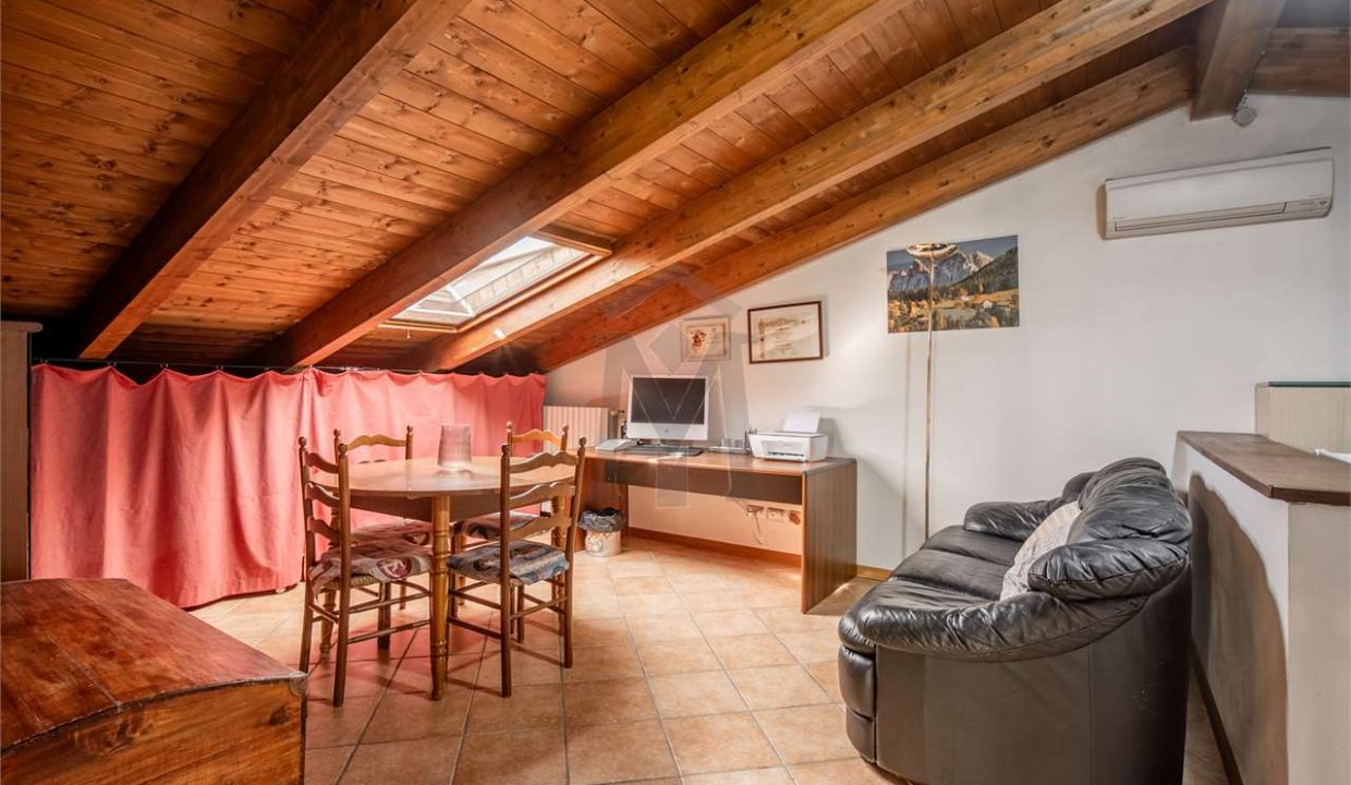 imm_45060-20250922162650-1280-