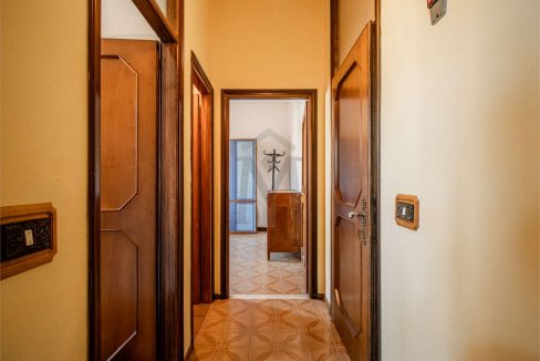 imm_45101-20250923161110-1280-