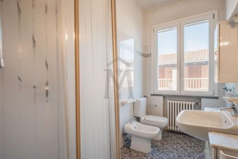 imm_45102-20250923161124-1280-