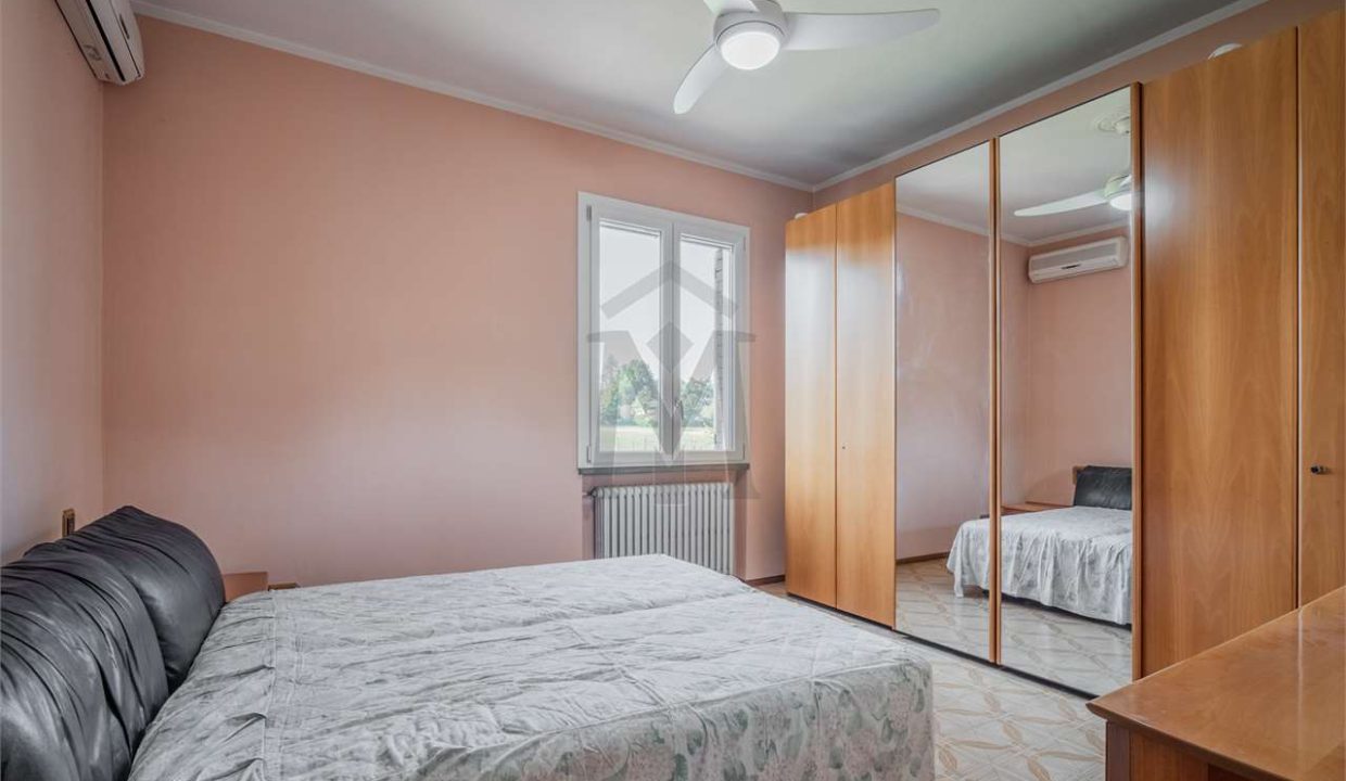 imm_45104-20250923161113-1280-