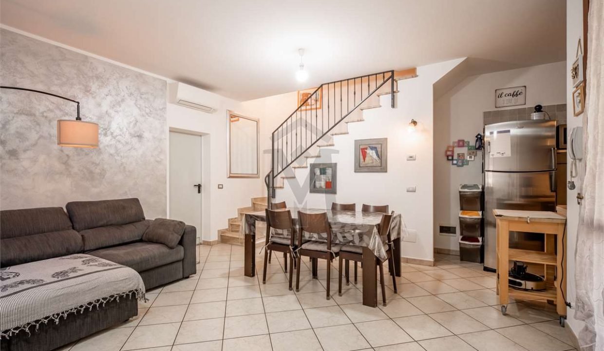 imm_45149-20250923180640-1280-