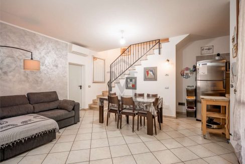 imm_45149-20250923180640-1280-