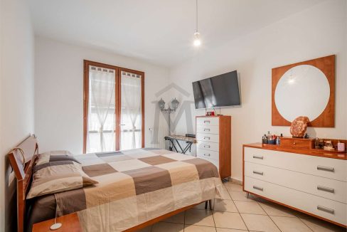 imm_45153-20250923180719-1280-