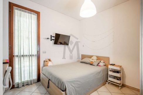 imm_45155-20250924182407-1280-