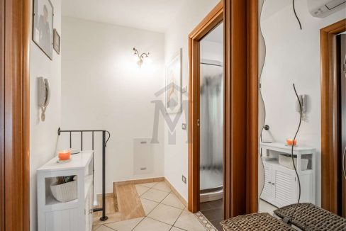 imm_45157-20250923180711-1280-