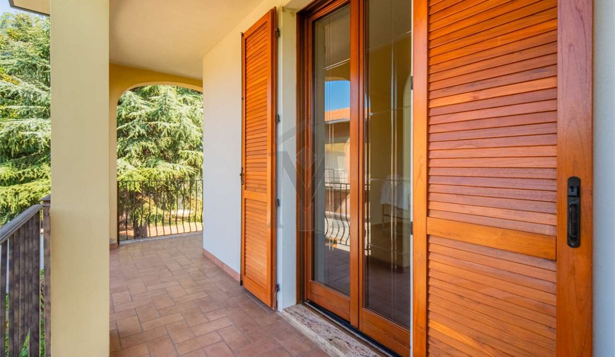 imm_45359-20250929152009-1280-