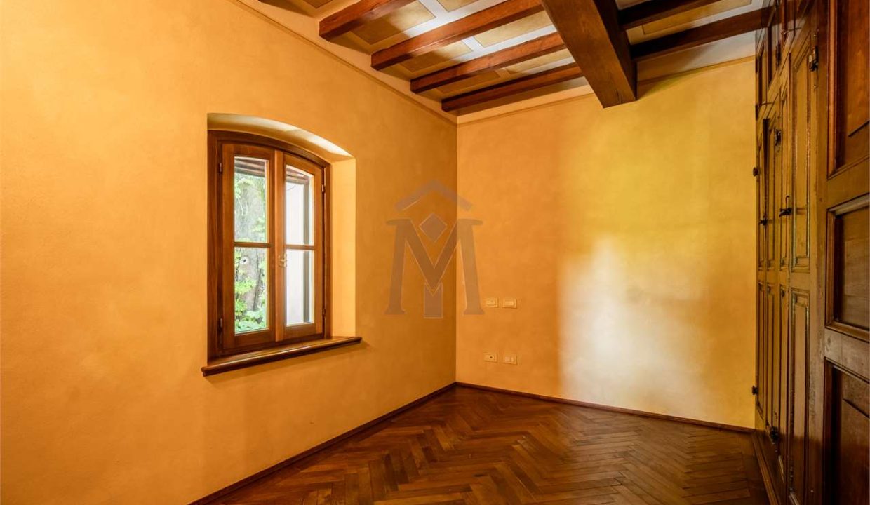 imm_45569-20251009110116-1280-