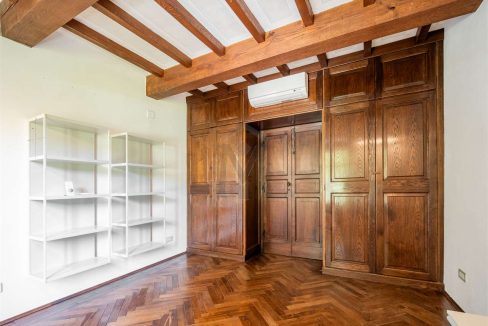 imm_45574-20251009110006-1280-