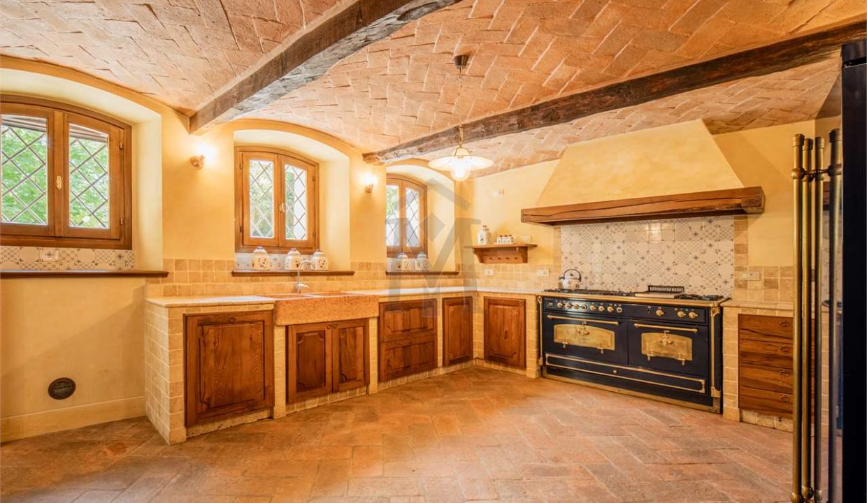 imm_45589-20251009105637-1280-