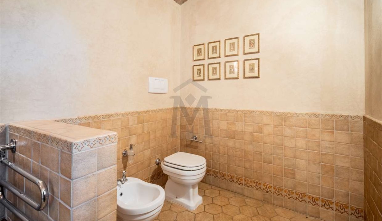 imm_45596-20251009111416-1280-