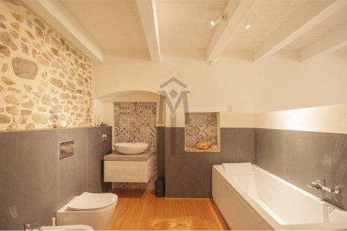 imm_45809-20251014113447-1280-