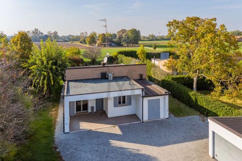 imm_45880-20251016105742-1280-