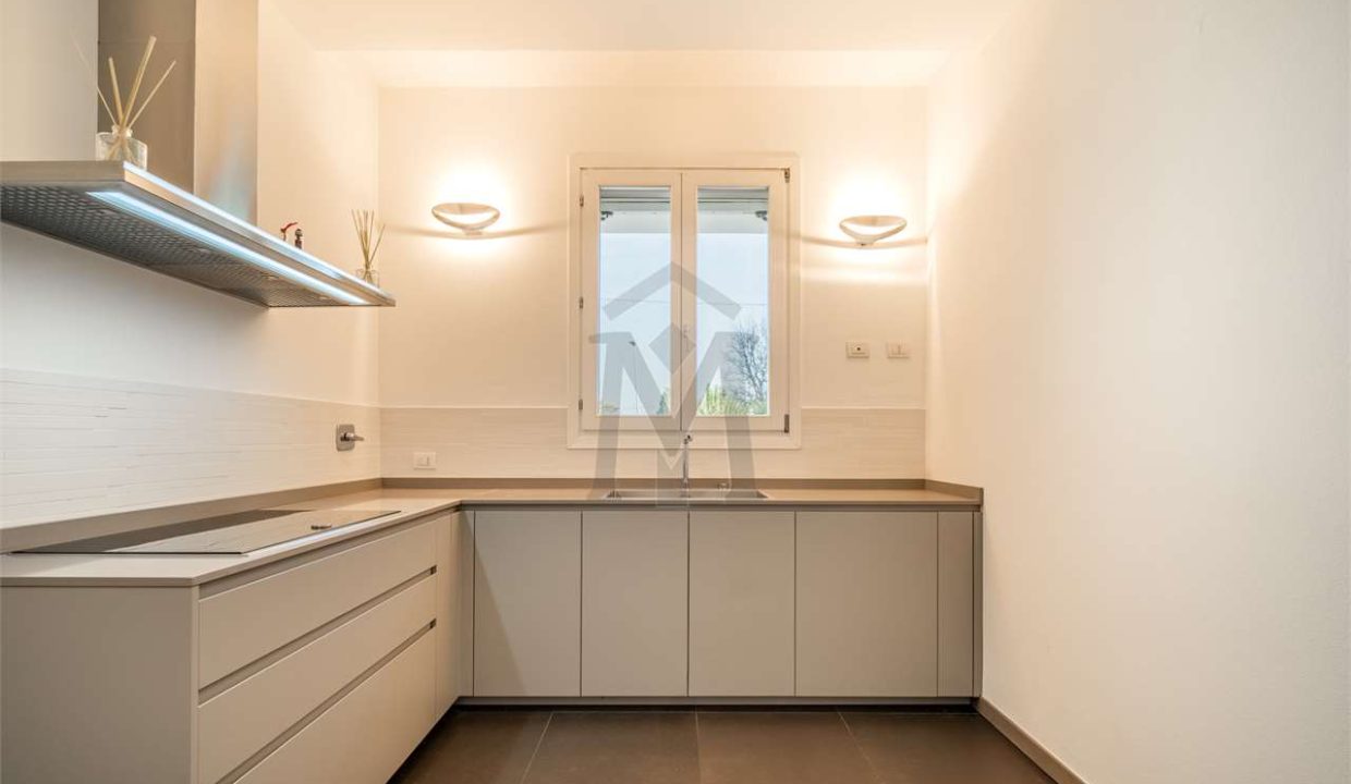 imm_45890-20251016105103-1280-