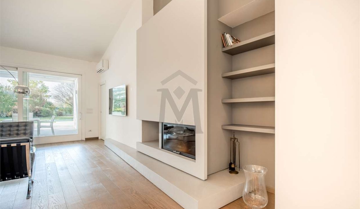 imm_45902-20251016105314-1280-