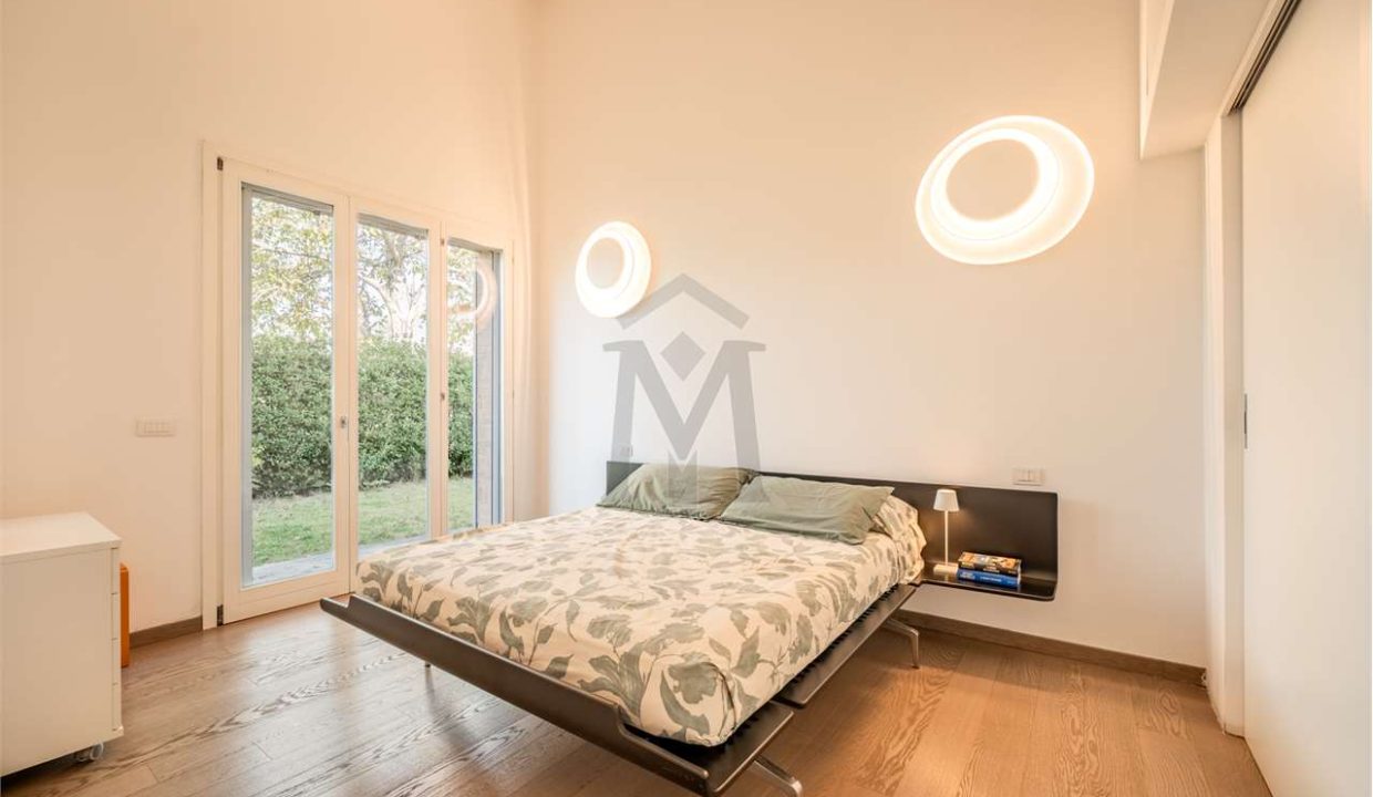 imm_45905-20251016105456-1280-