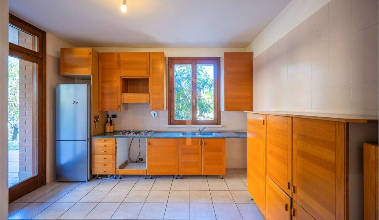 imm_46541-20251118155616-1280-