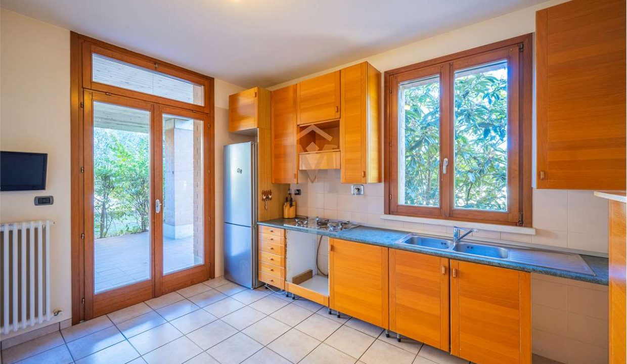 imm_46542-20251118155620-1280-