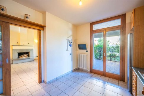 imm_46543-20251118155910-1280-