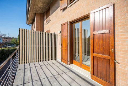 imm_46565-20251118162448-1280-