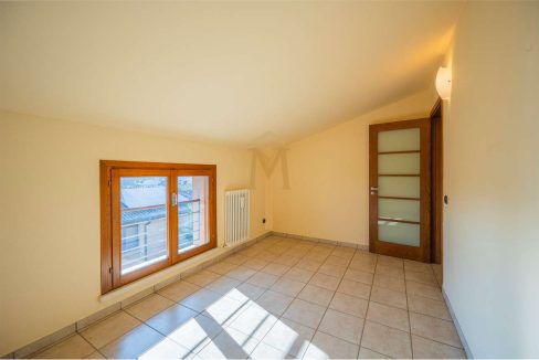 imm_46579-20251118162951-1280-