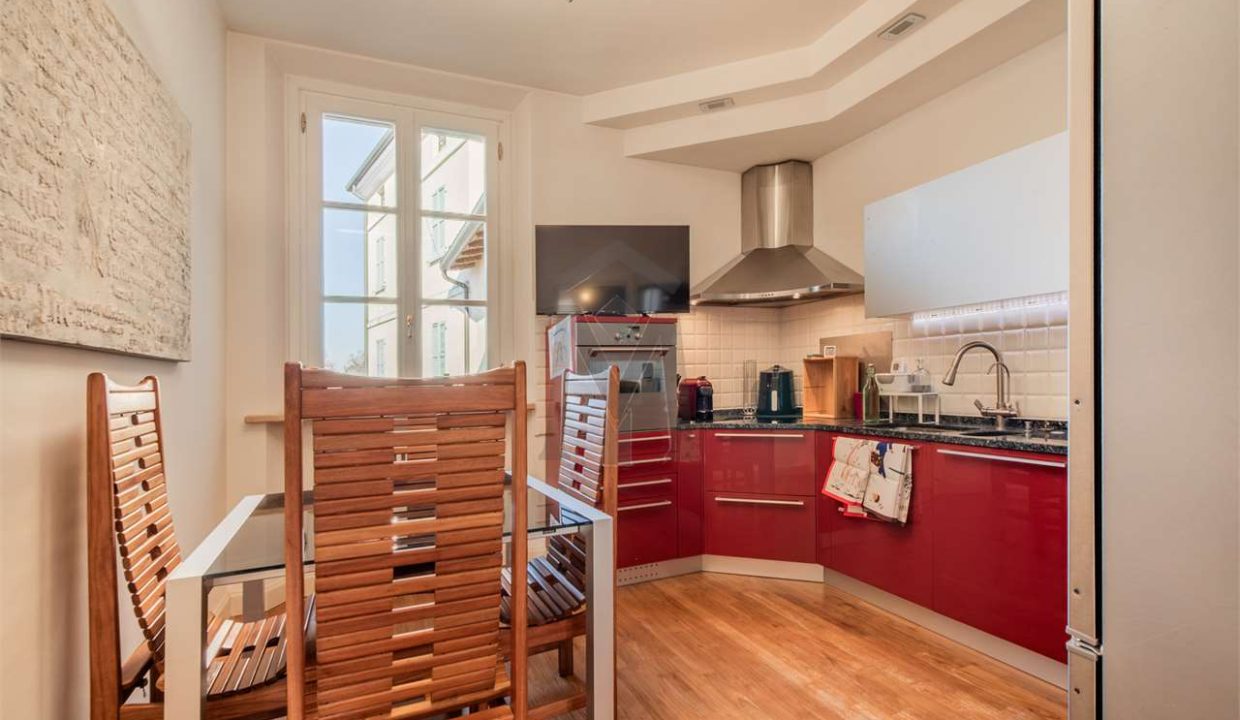 imm_46669-20251202103144-1280-