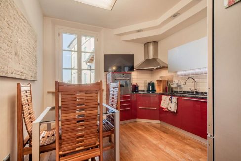 imm_46669-20251202103144-1280-