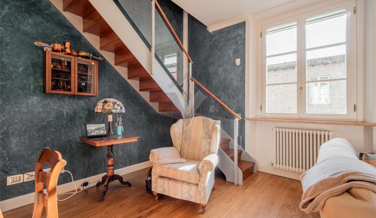 imm_46676-20251202103117-1280-