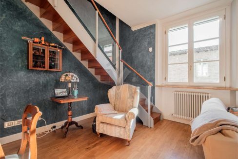 imm_46676-20251202103117-1280-