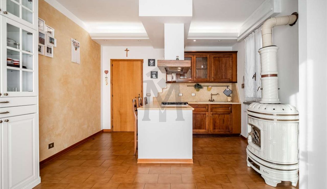 imm_46815-20251204161123-1280-