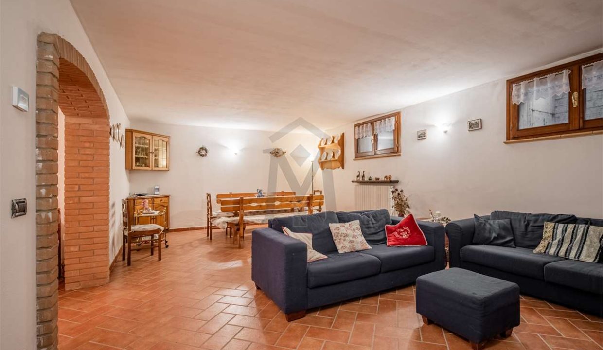 imm_46993-20251202184620-1280-