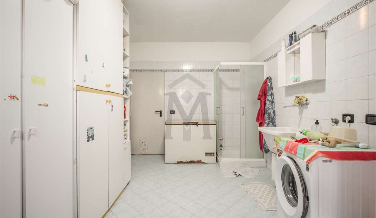 imm_46999-20251202184843-1280-