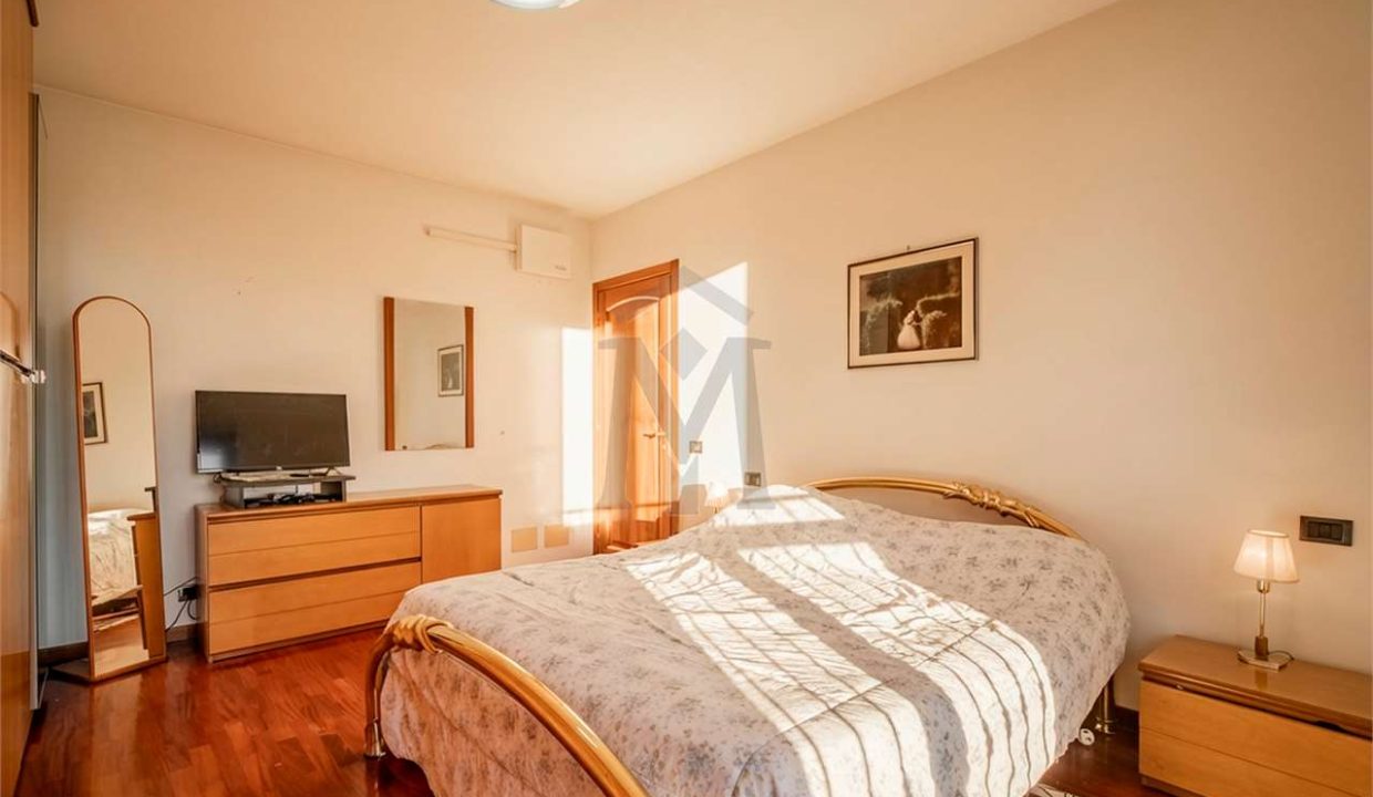 imm_47007-20251202183957-1280-