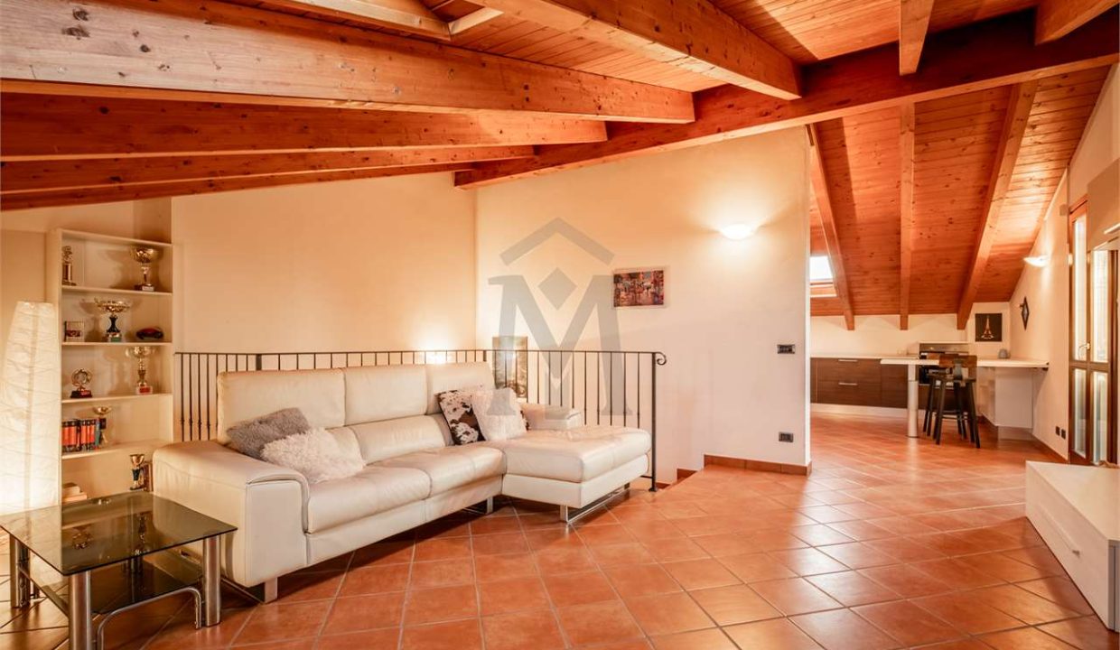 imm_47020-20251202184419-1280-