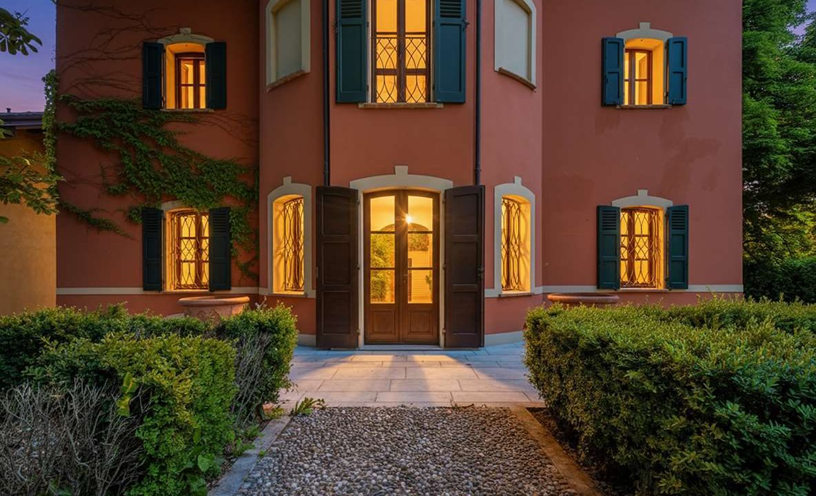 imm_47166-20251204172350-1184-