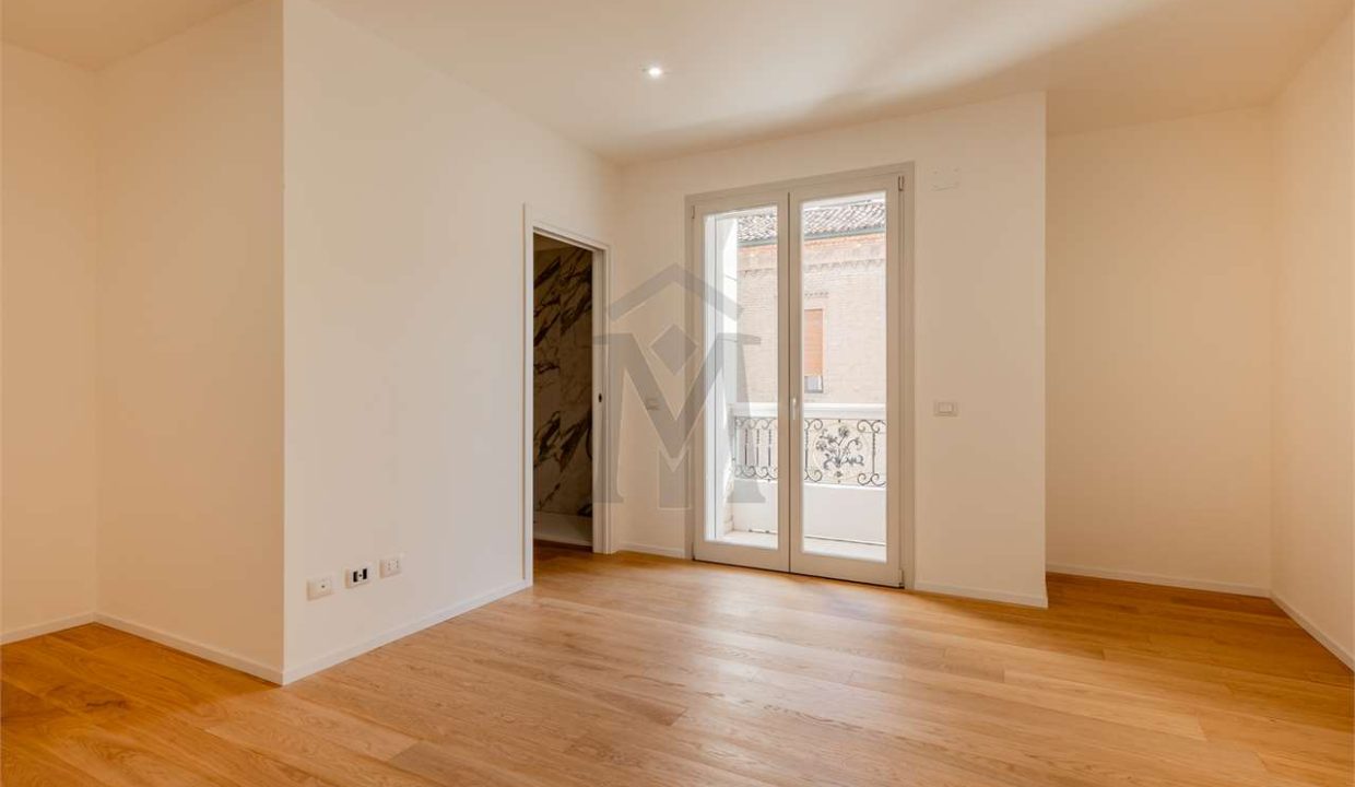 imm_47387-20251218121316-1280-