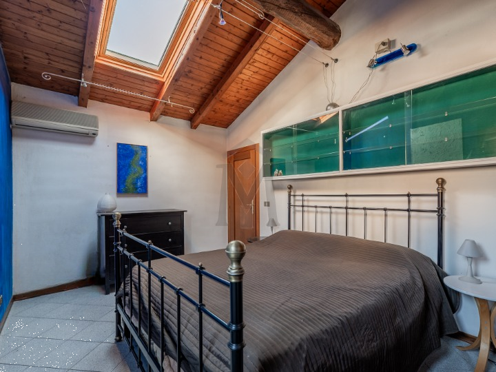 imm_47445-20251219151640-720-