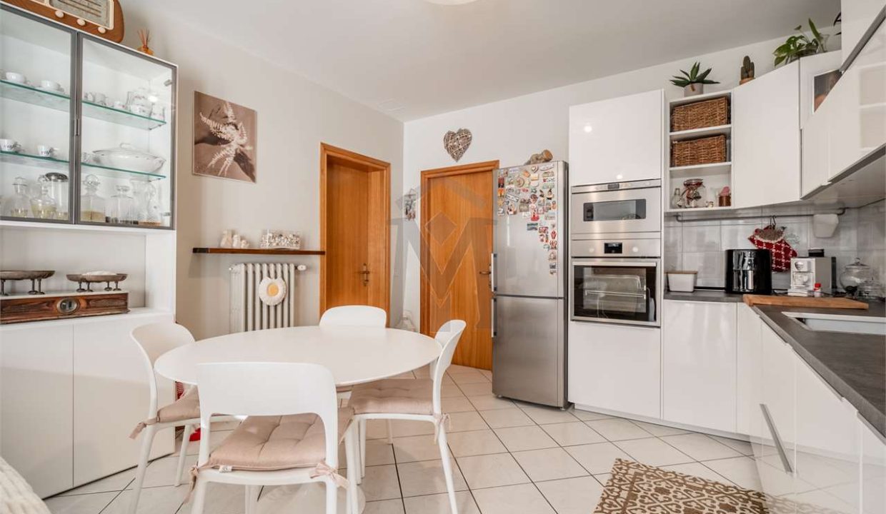 imm_48319-20260227182441-1280-