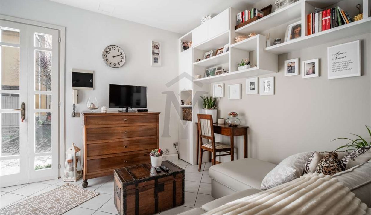 imm_48320-20260227182441-1280-