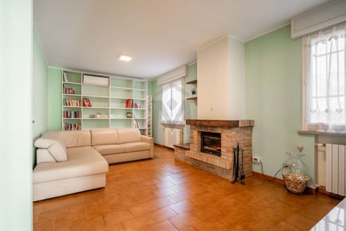 imm_48333-20260227182441-1280-