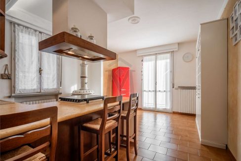 imm_48338-20260227182441-1280-