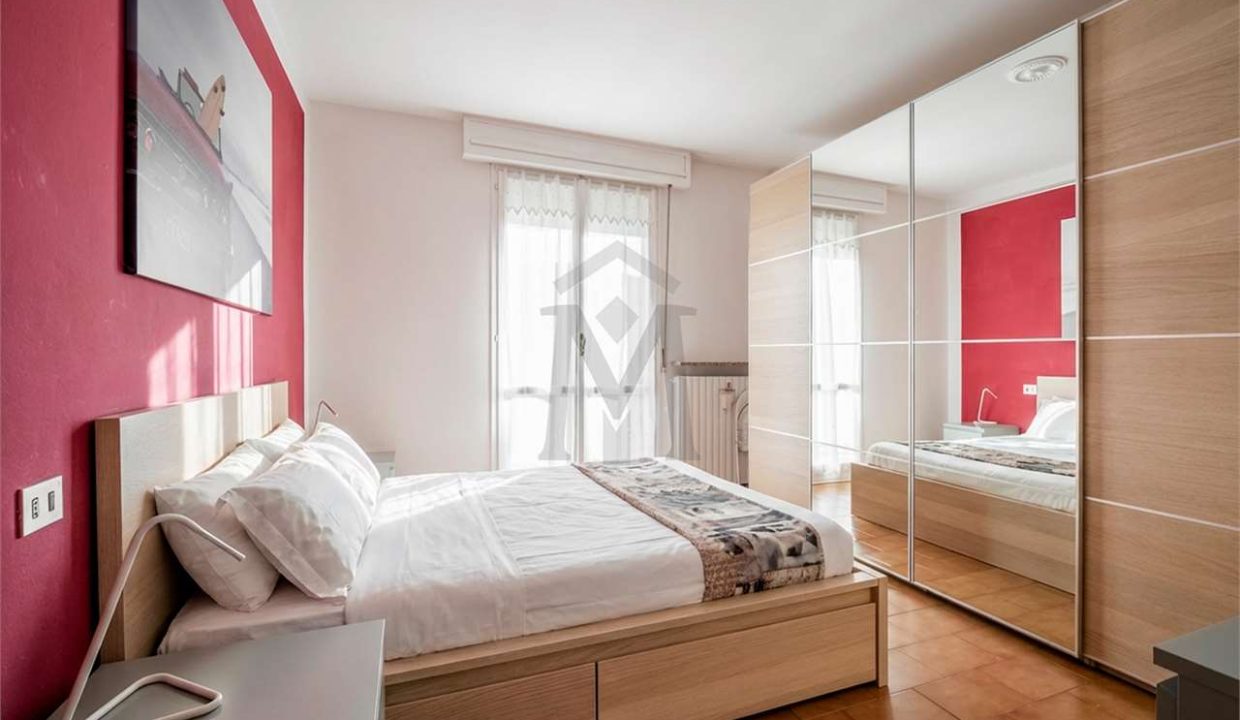 imm_48346-20260227182441-1280-