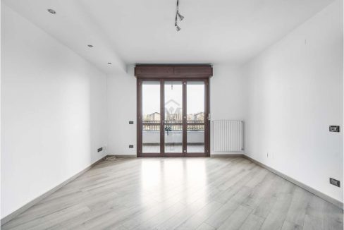 imm_48556-20260316165728-1280-