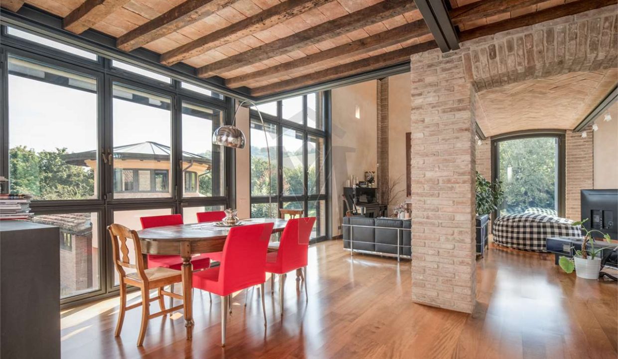 imm_35330-20251120160320-1280-