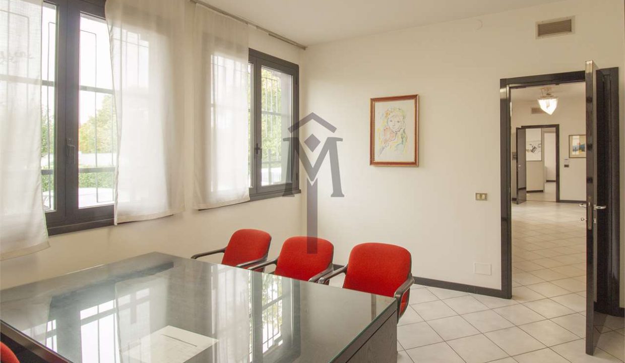 imm_37641-20241007114759-1280-