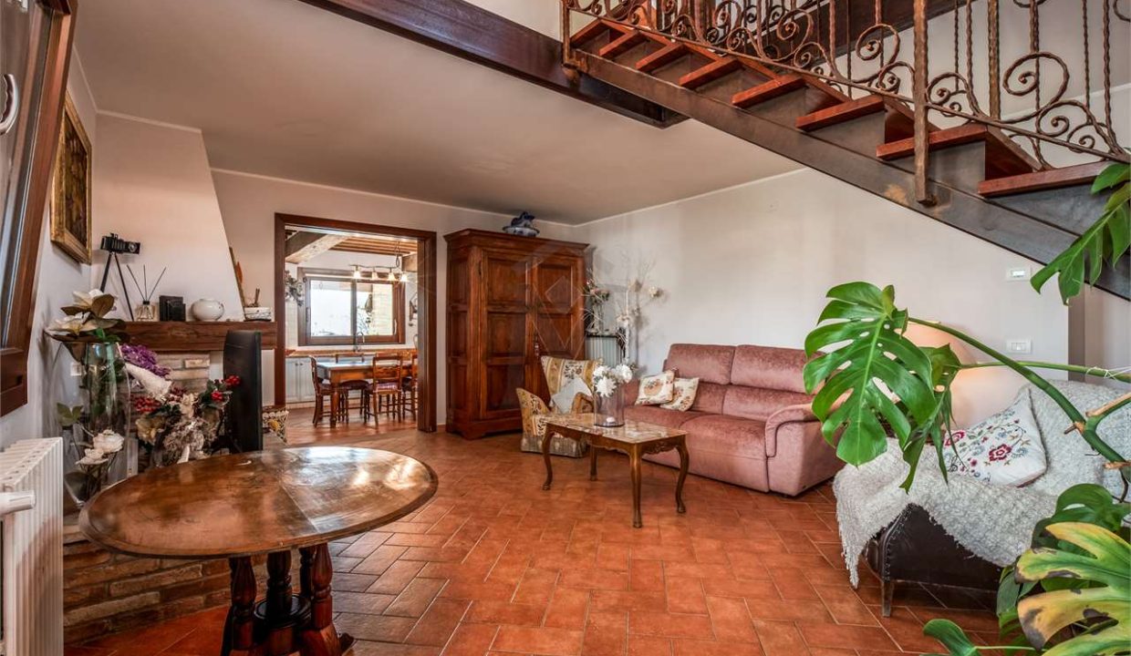 imm_41415-20250414120107-1280-