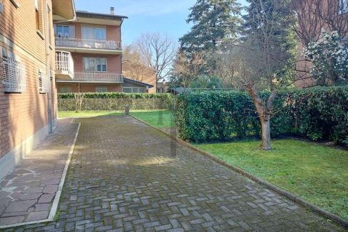 imm_41578-20250416180213-945-