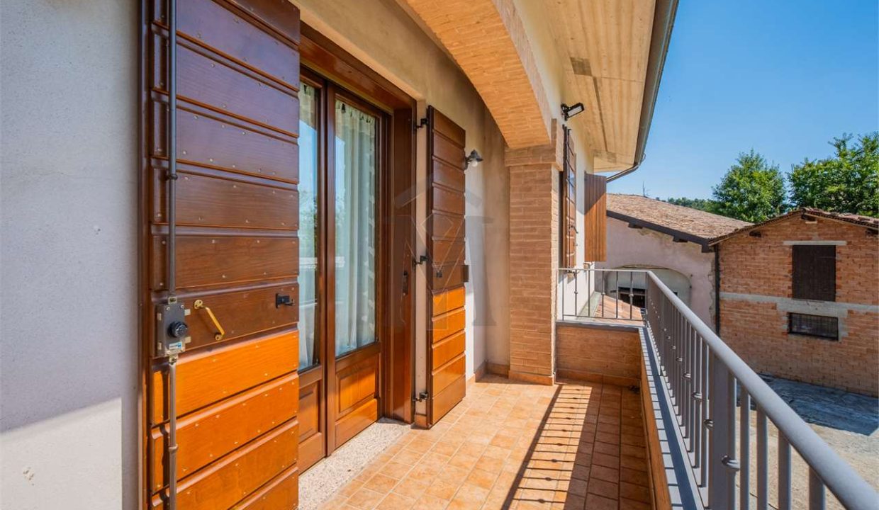 imm_44432-20250801171859-1280-